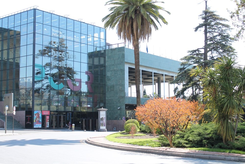 Azafatas Palacio de Congresos de Granada